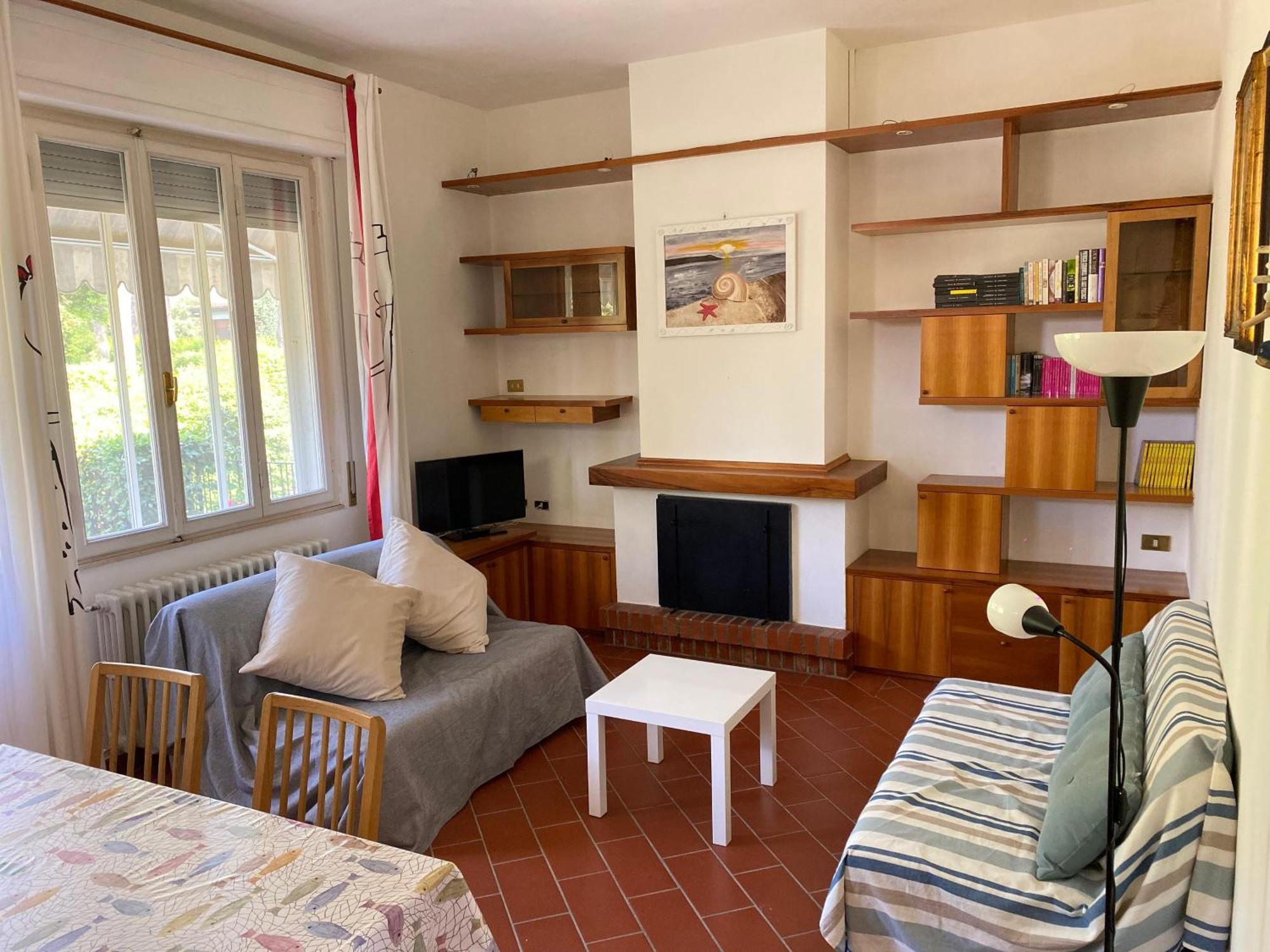 Pineta Apartament Tirrenia Bagian luar foto