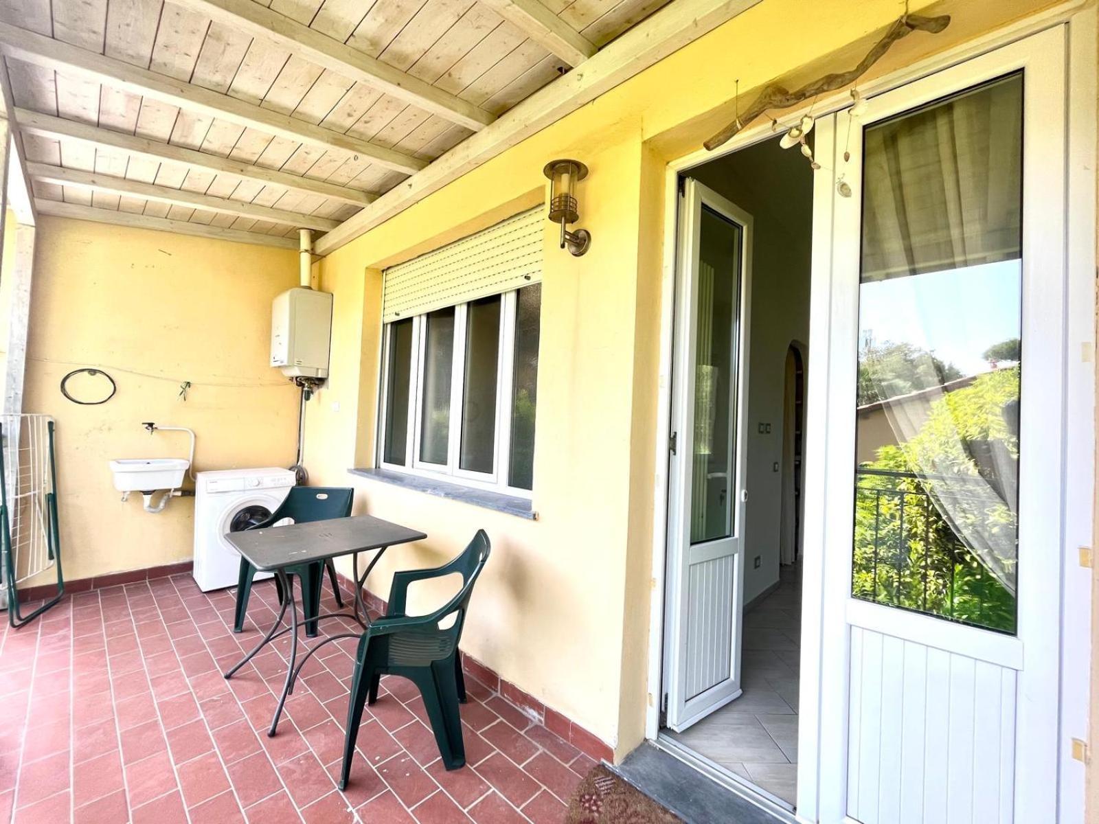 Pineta Apartament Tirrenia Bagian luar foto