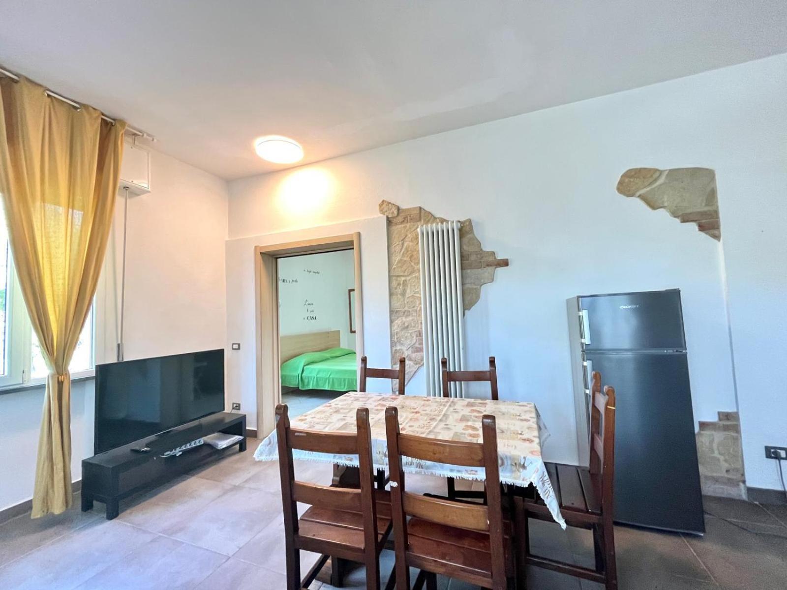 Pineta Apartament Tirrenia Bagian luar foto